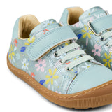 Barefoot DOMY II Met Print