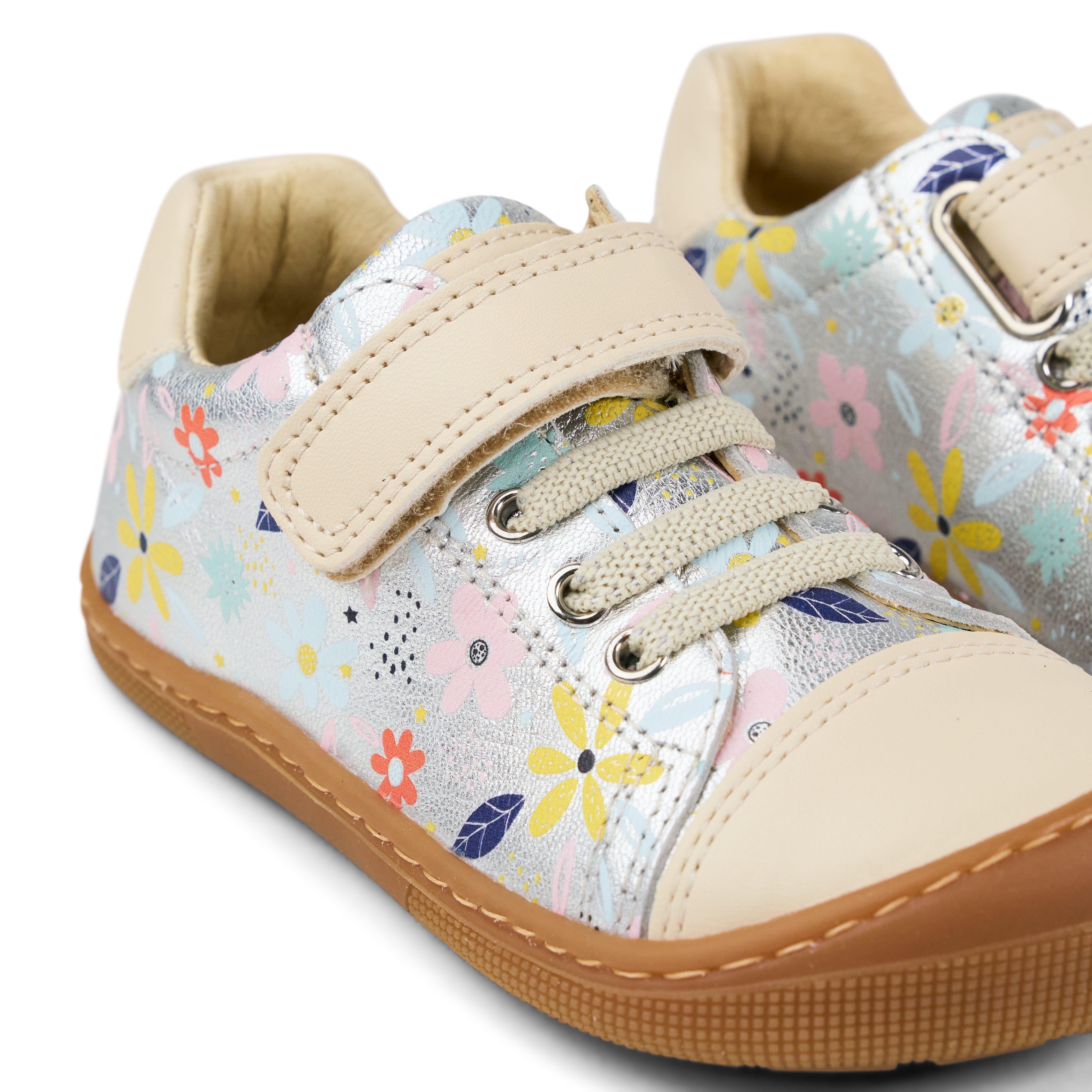 Barefoot DOMY II Met Print