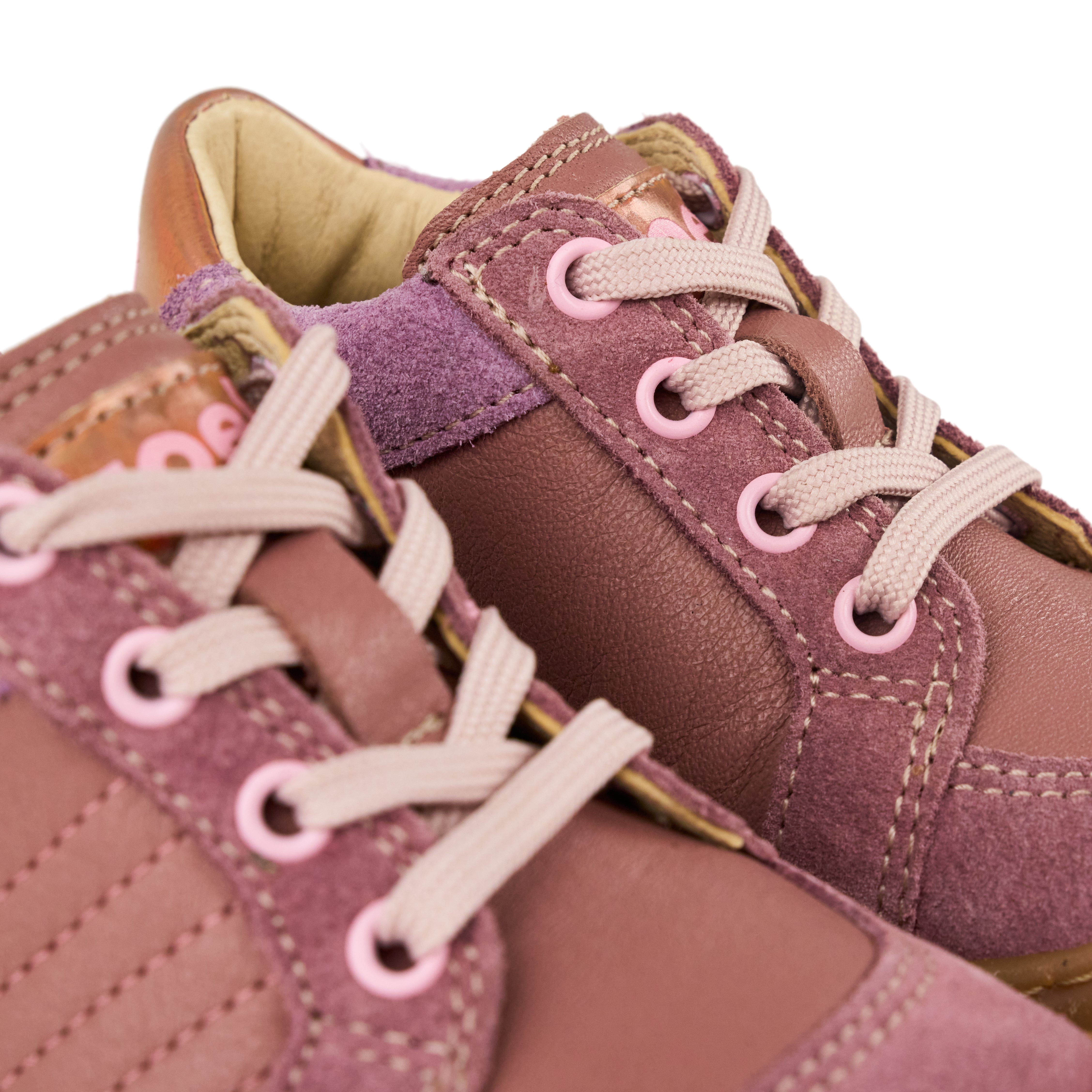 DION Suede