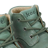AVERIY Leather