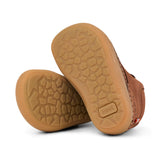 AVERIY Leather