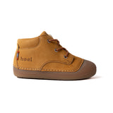 AVERIY Leather