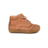 AVERIY Leather