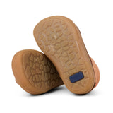 AVERIY Leather