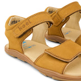 Barefoot OZU II
