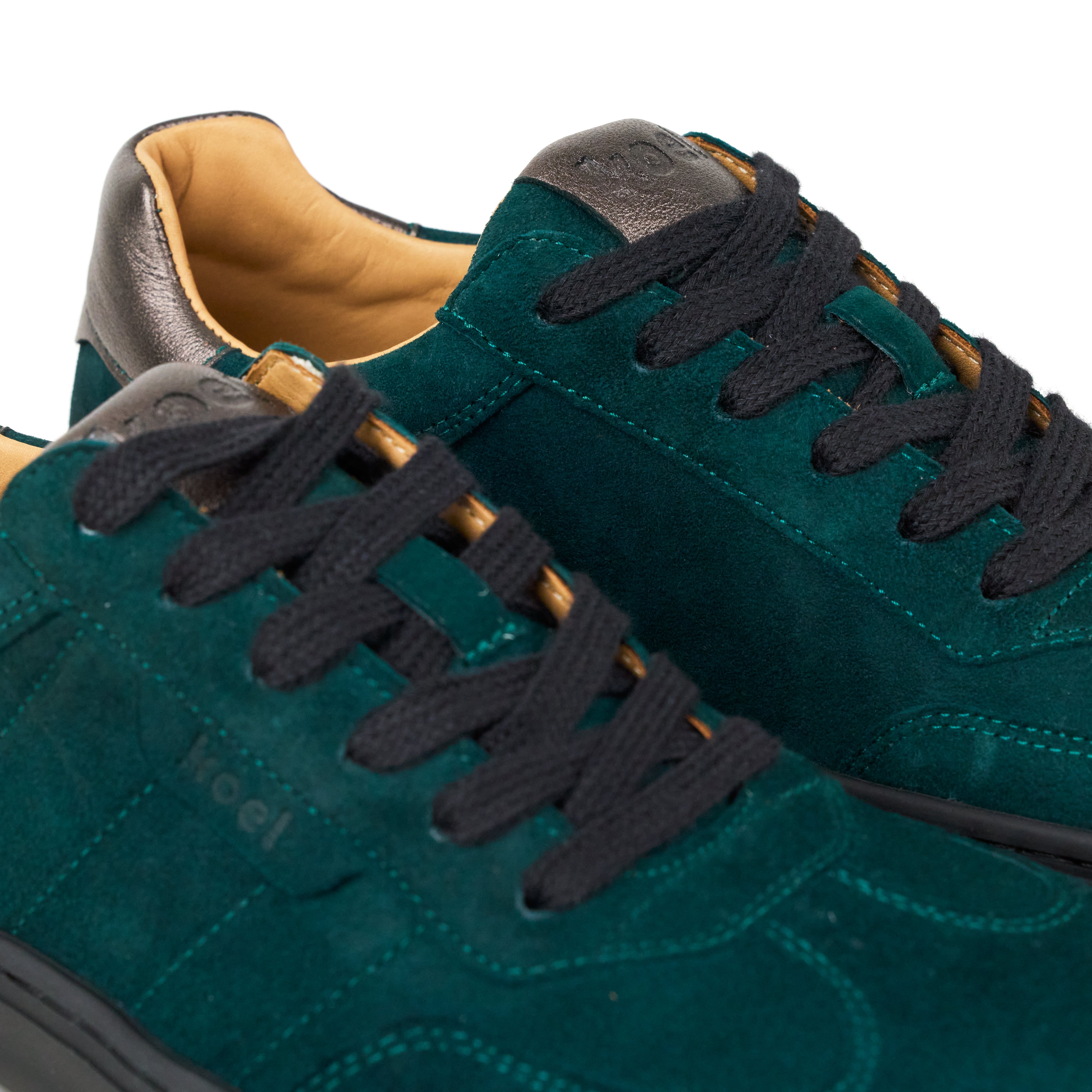 HELENA Suede