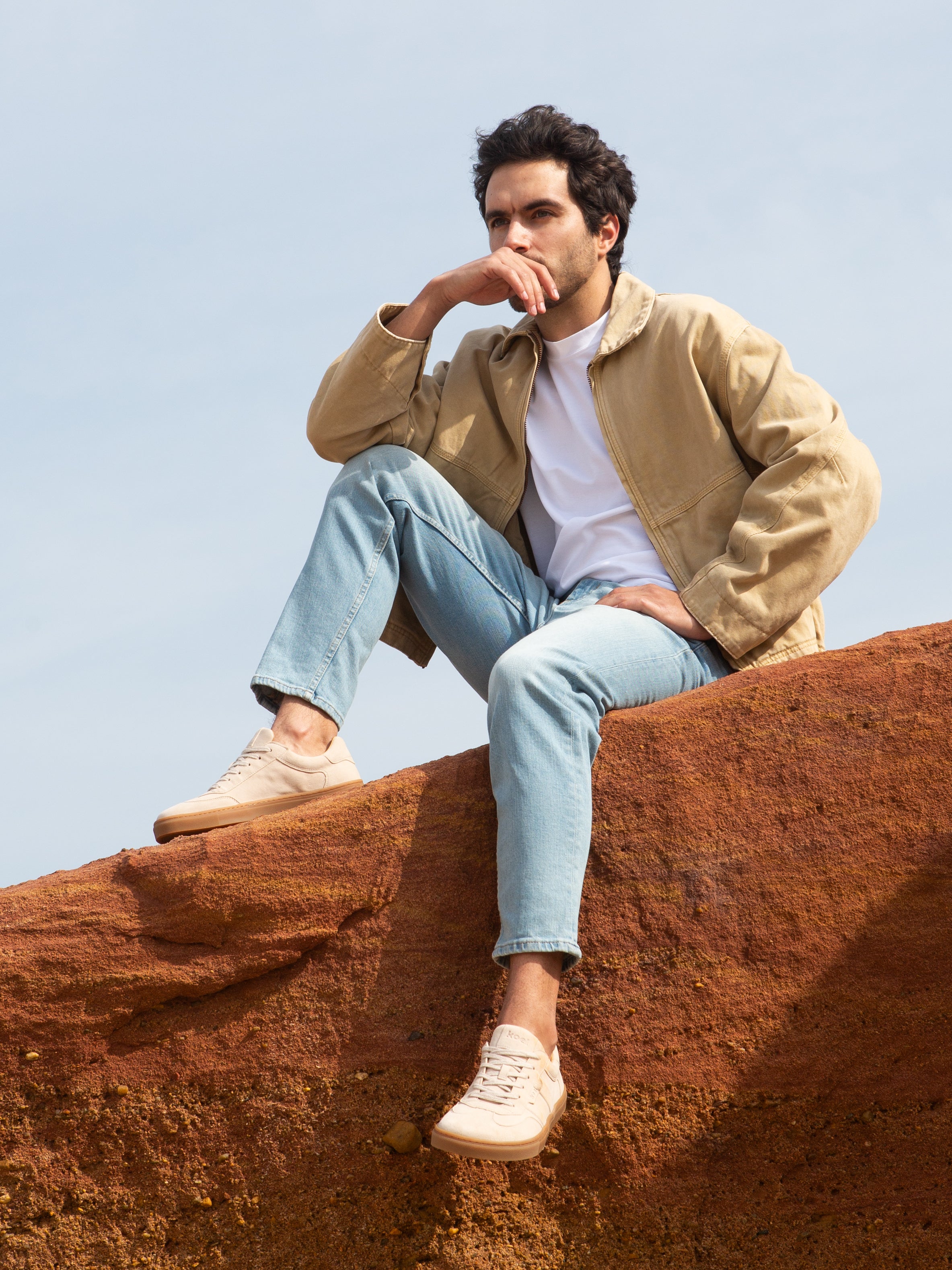 HUGH Suede