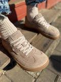 HUGH Suede
